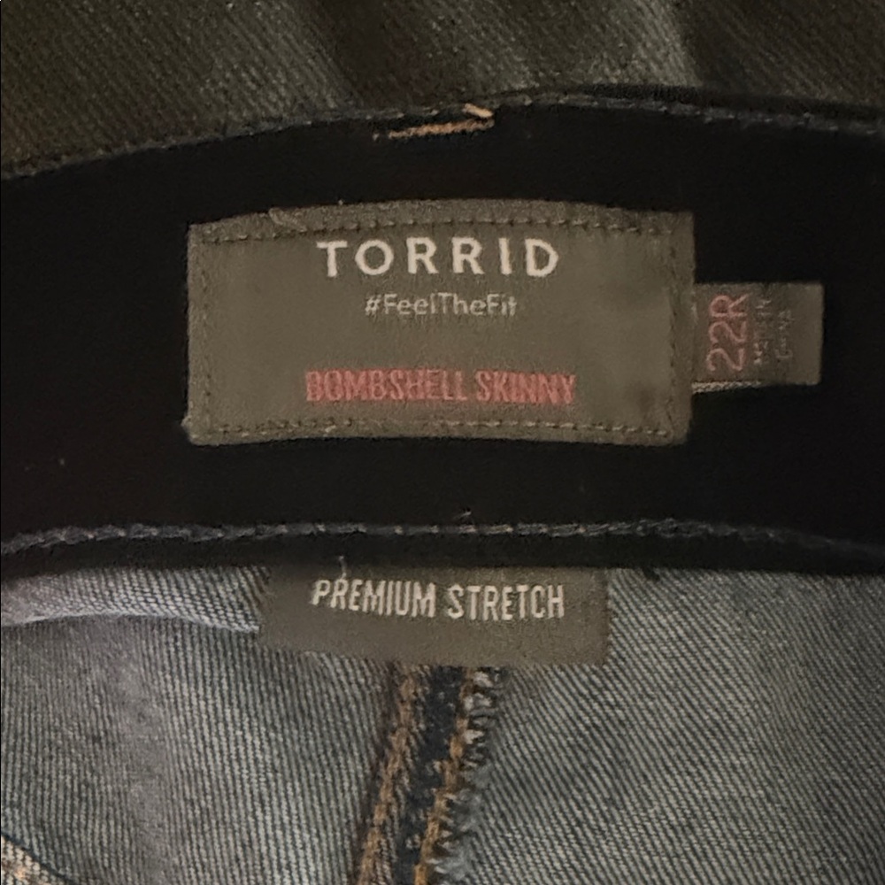 Torrid Skinny Fit Blue Jeans - Picture 2 of 4